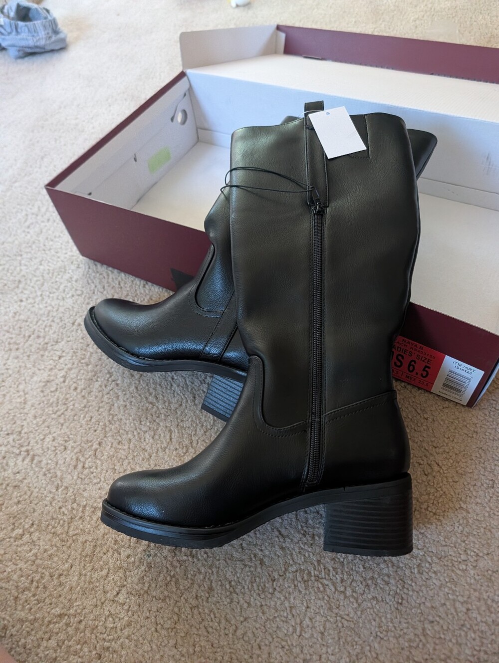 Kensie Naya B black knee-high boots New